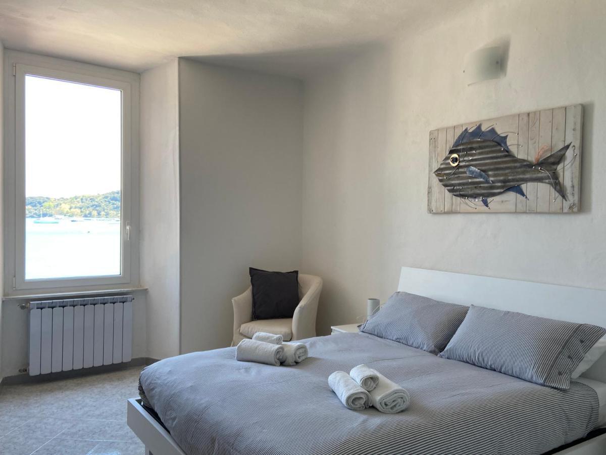 Sea View Apartment In Front Of The Sea Porto Venere Exterior foto